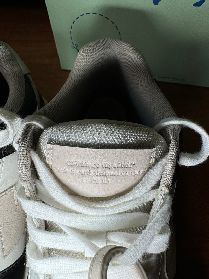 Off-White Out Of Office ‘OOO’