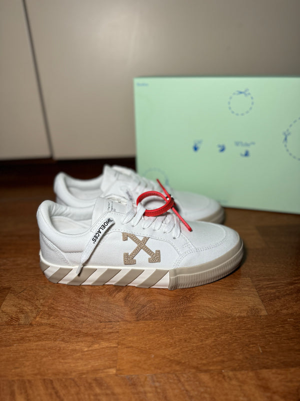 Off-White Vulcanized low donna