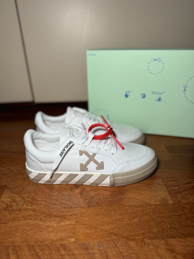 Off-White Vulcanized low donna