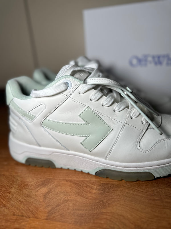 Off-White Out Of Office ‘OOO’