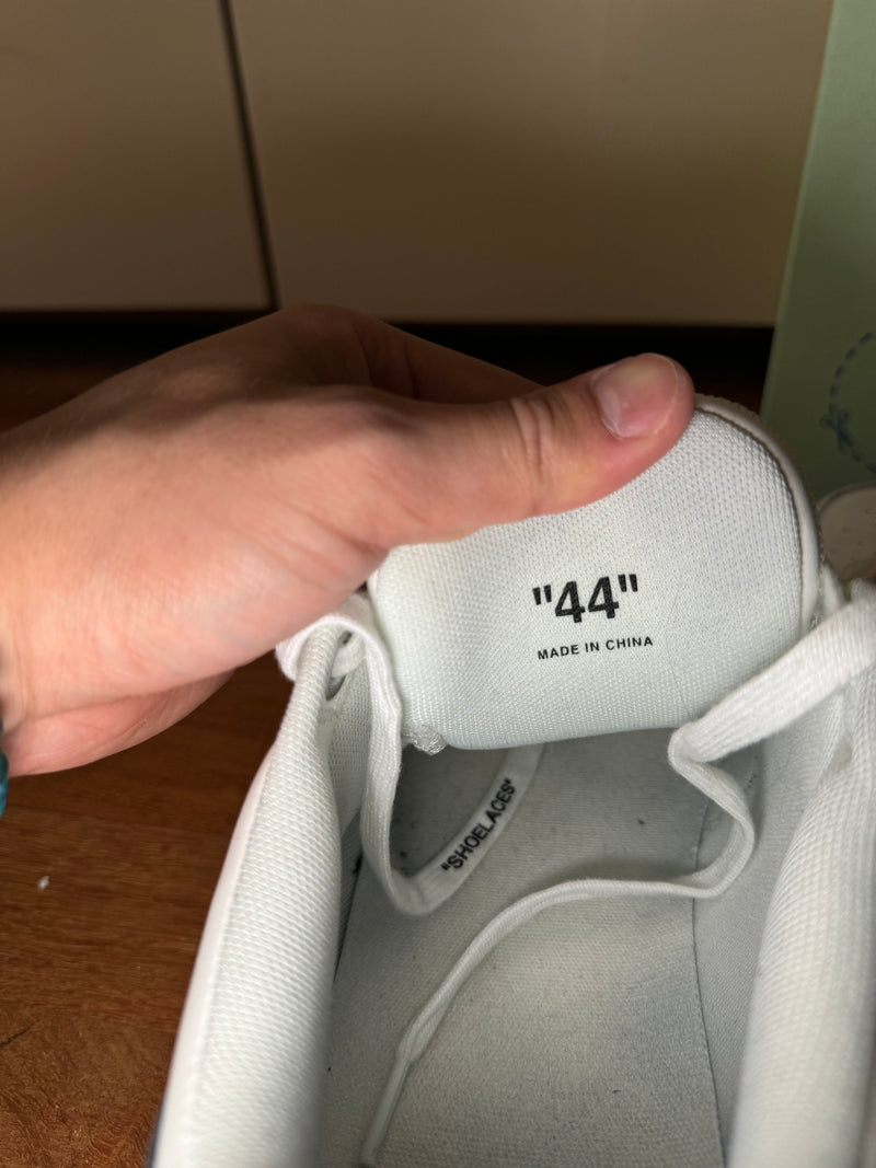 Off-White Out Of Office ‘OOO’