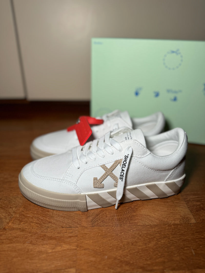 Off-White Vulcanized low donna