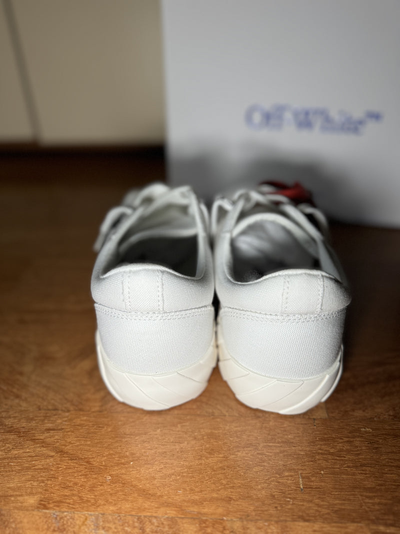 Off-White Vulcanized low