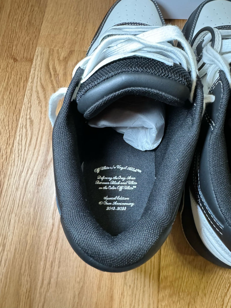 Off-White Out of Office